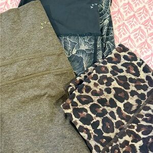 Lot of 3 Varley Black, Beige, and Brown Leggings Set-XS/S